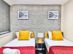 Canterbury 4 Bedrooms with garage and free parking - Contractors Haven